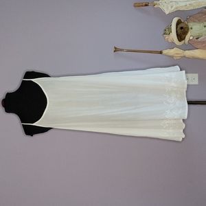 Raya Sun white Bathing suit cover up